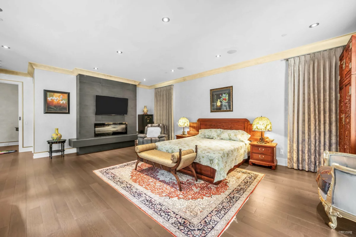 Bedroom 2 Photo of 13657 Marine Drive, White Rock, BC