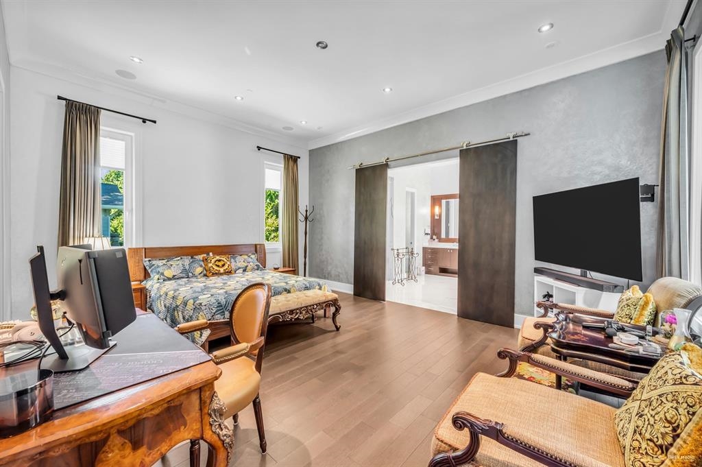 Office / Den Photo of 13657 Marine Drive, White Rock, BC