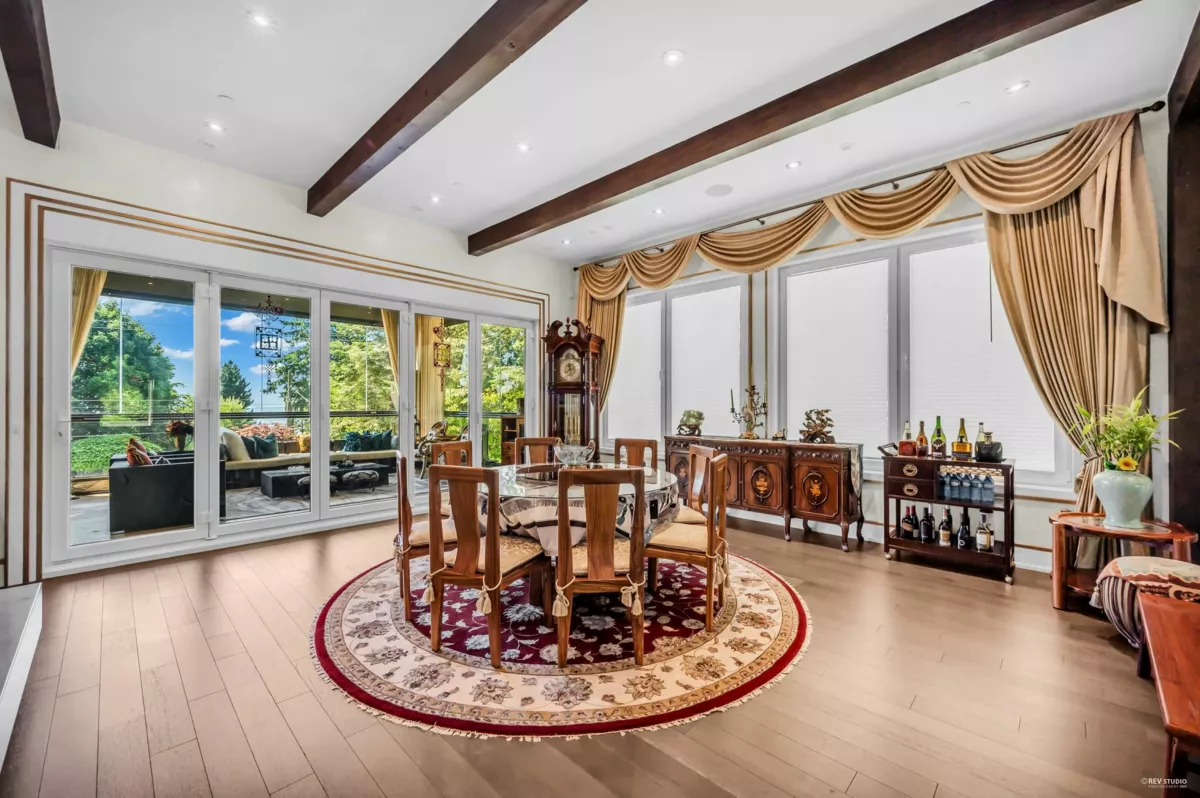 Outdoor Deck Photo of 13657 Marine Drive, White Rock, BC