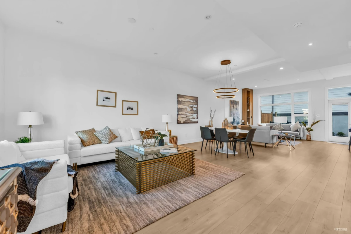 Living Room Photo of 13638 232 Street, Maple Ridge, BC