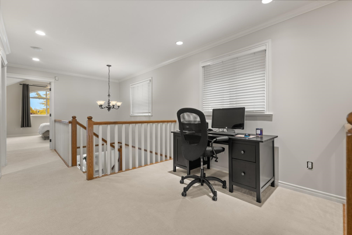 Outdoor Patio Photo of 3880 Garry Street, Richmond, BC