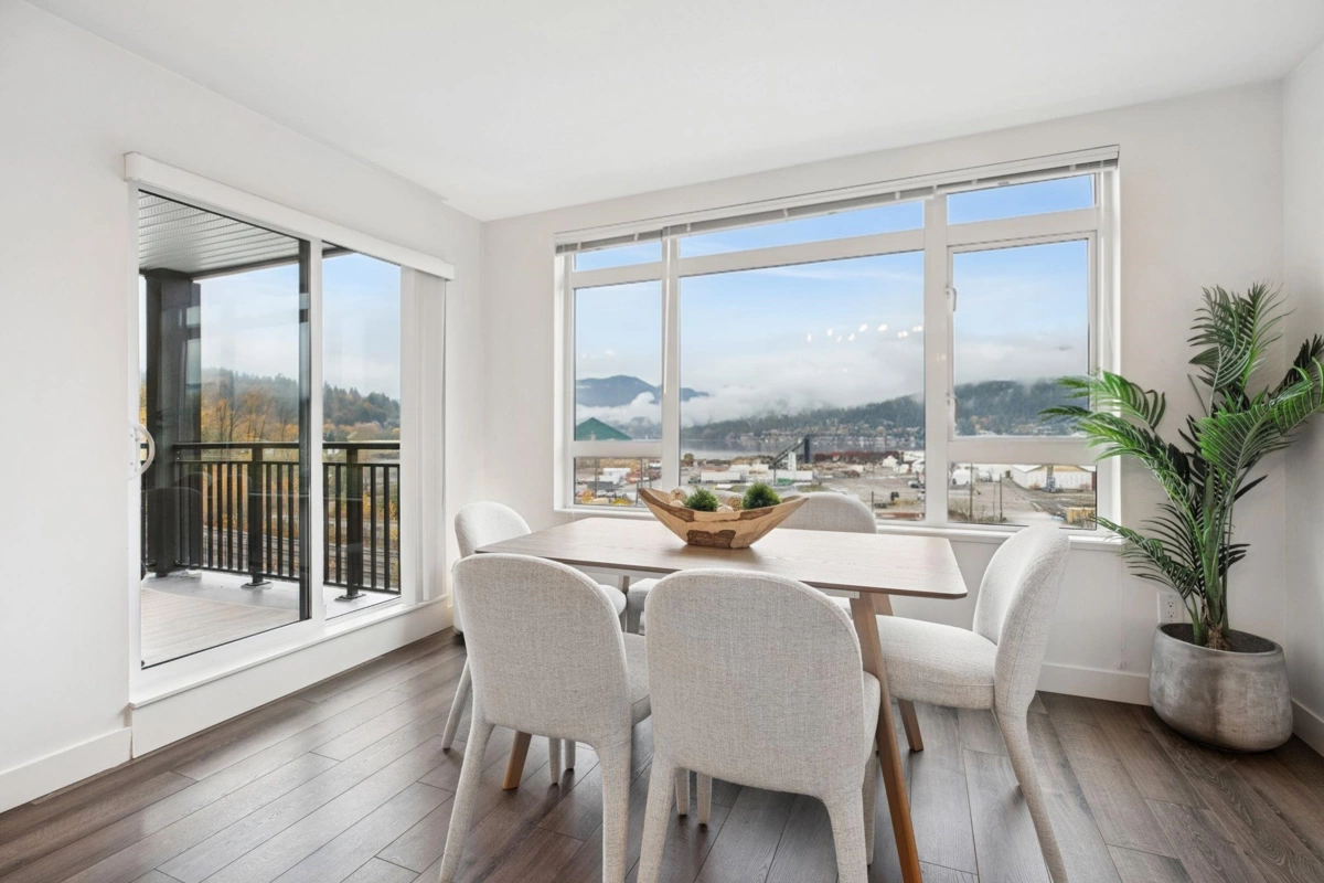 Family Room Photo of 412 2525 Clarke Street, Port Moody, BC