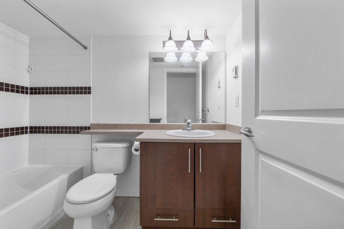 Entry Foyer Photo of 111 12248 224 Street, Maple Ridge, BC