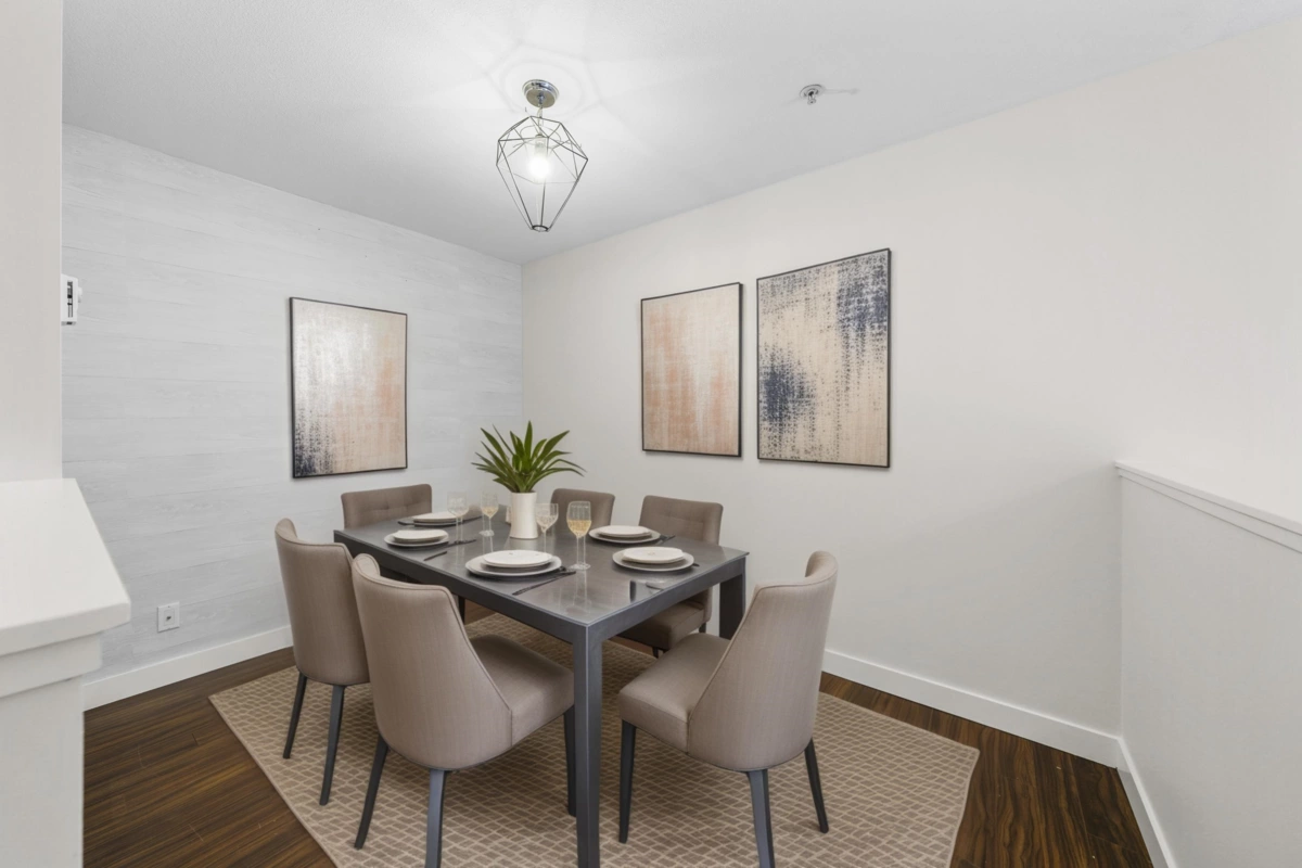 Family Room Photo of 111 12248 224 Street, Maple Ridge, BC