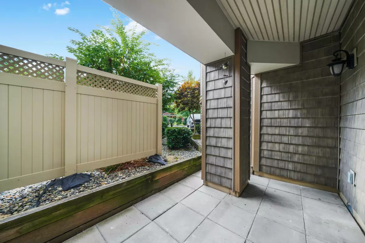 Outdoor Patio Photo of 111 12248 224 Street, Maple Ridge, BC