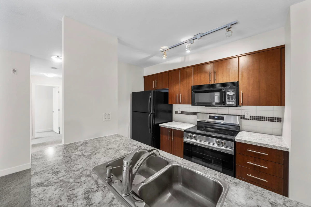 Primary Bathroom Photo of 111 12248 224 Street, Maple Ridge, BC