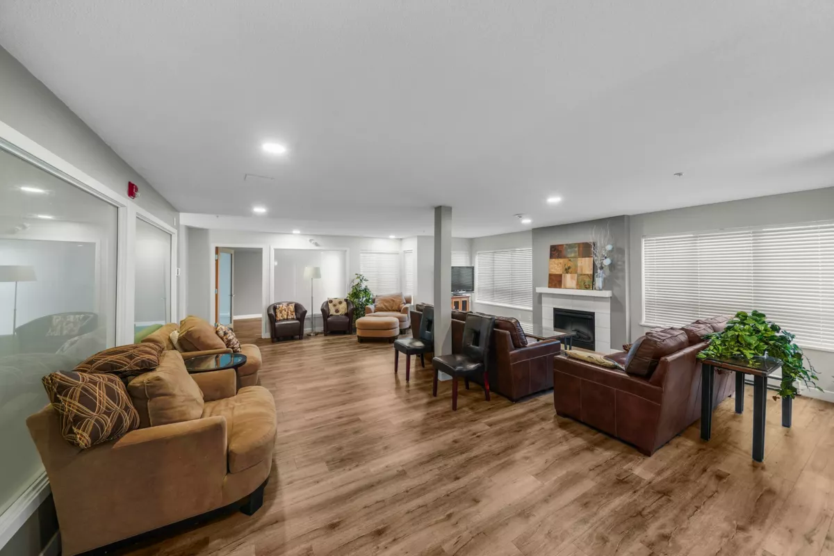 Swimming Pool Photo of 111 12248 224 Street, Maple Ridge, BC