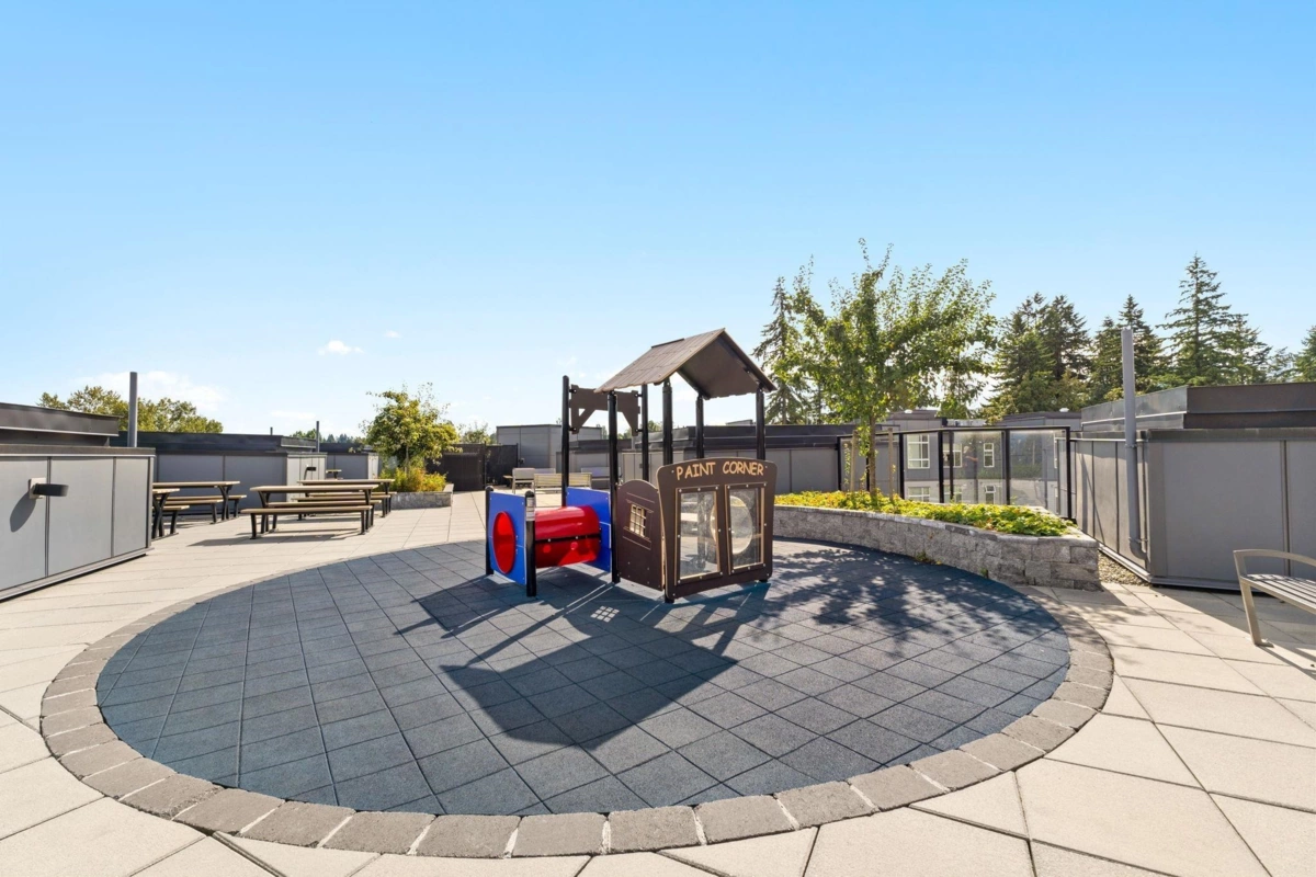 Entry Foyer Photo of 418 11077 Ravine Road, Surrey, BC
