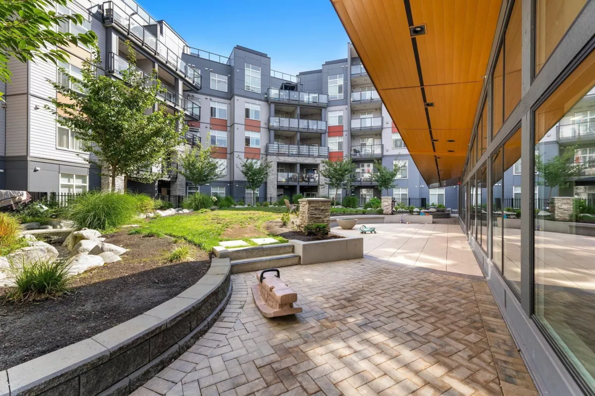 Garage Interior Photo of 418 11077 Ravine Road, Surrey, BC