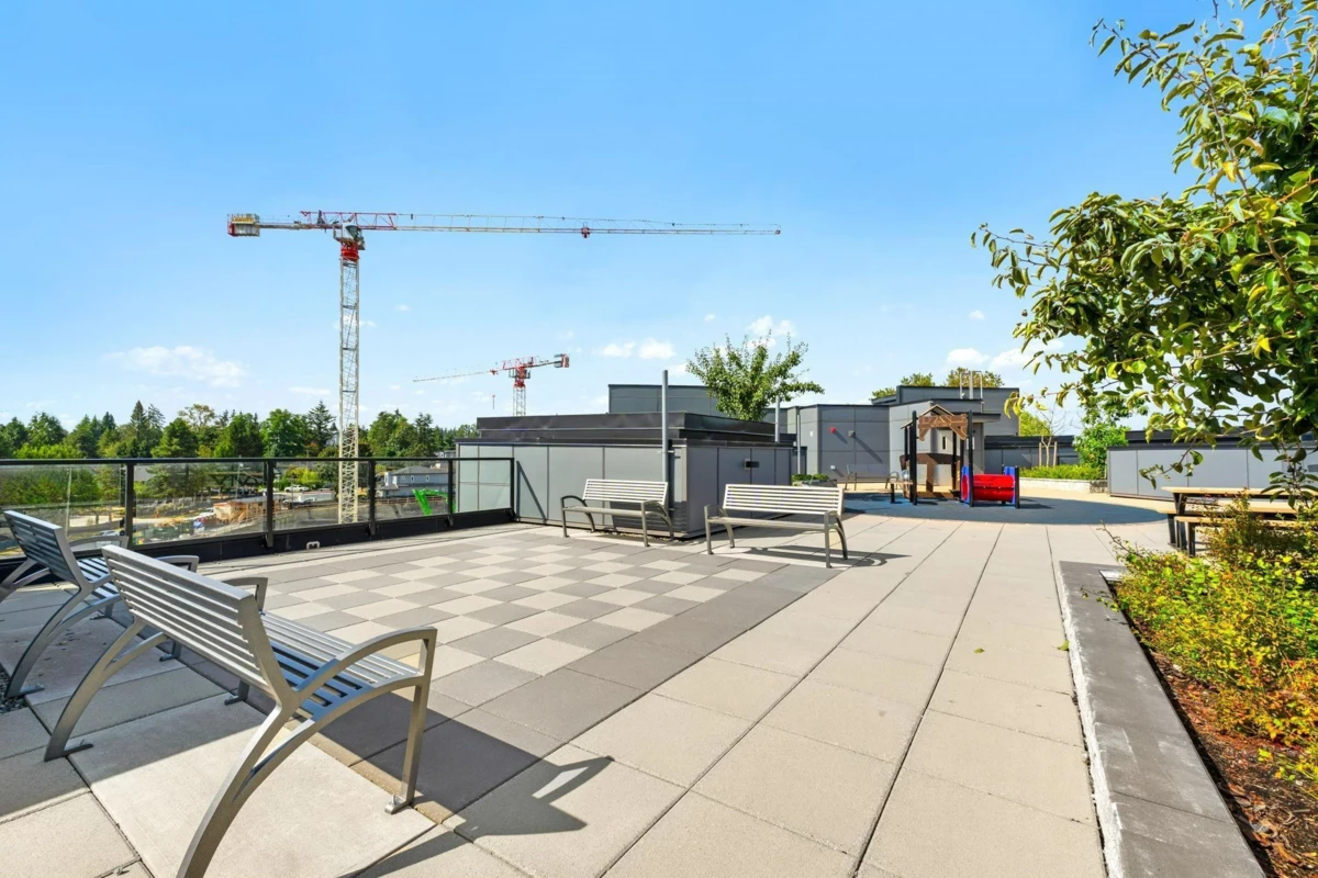 Mudroom Photo of 418 11077 Ravine Road, Surrey, BC