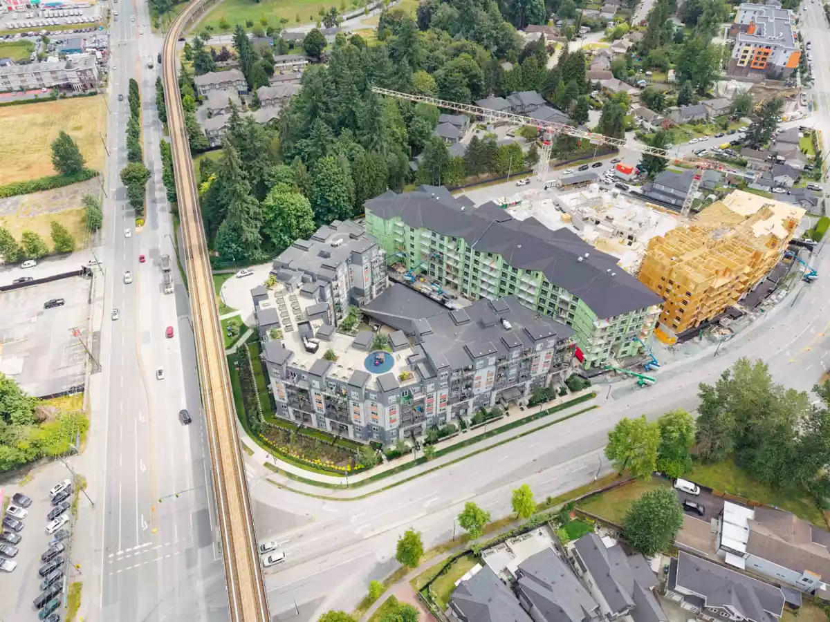 Swimming Pool Photo of 418 11077 Ravine Road, Surrey, BC