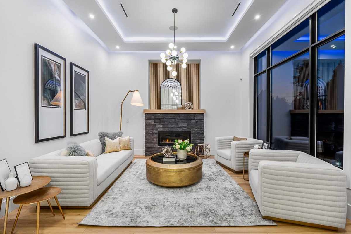 Living Room Photo of 16838 106 Avenue, Surrey, BC