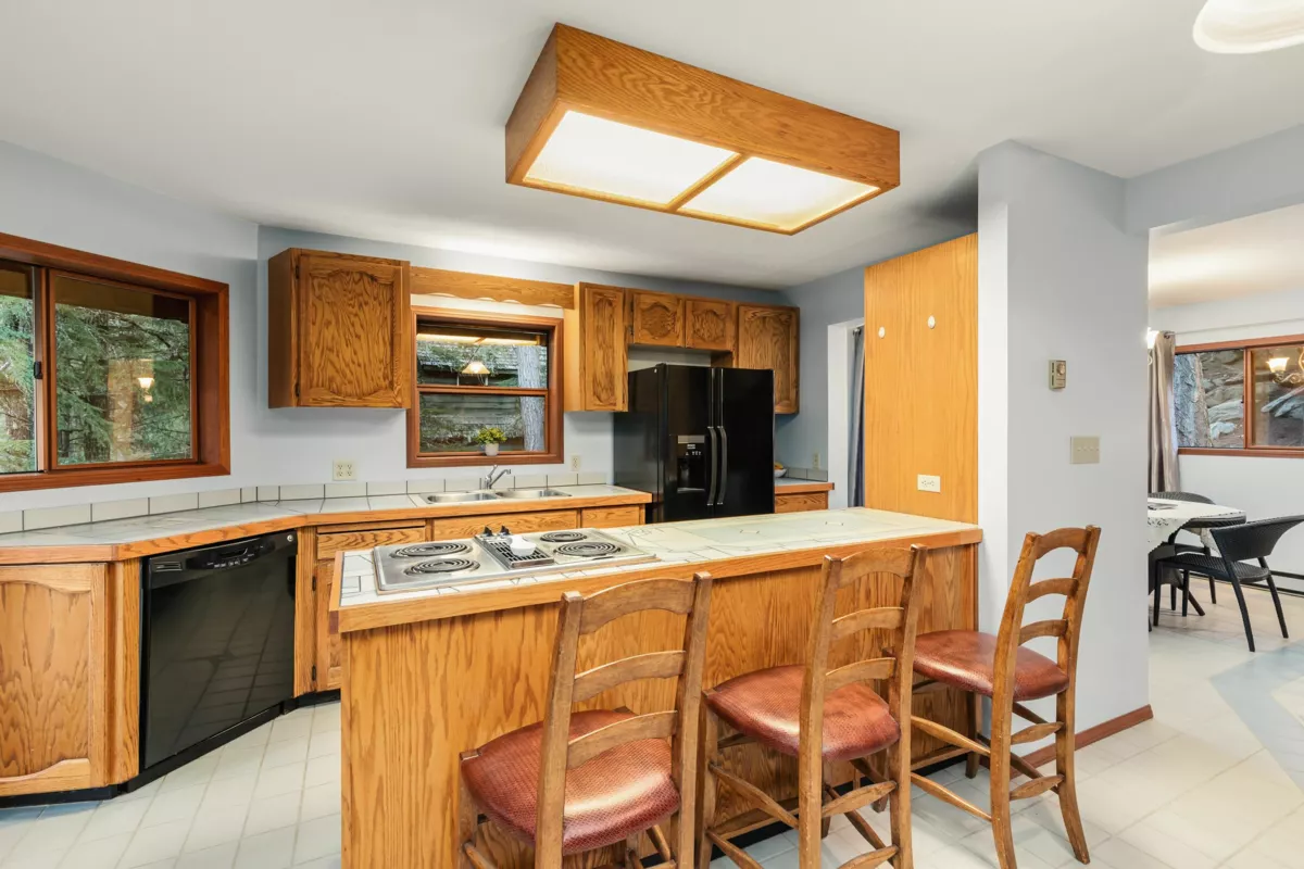 Bedroom 4 Photo of 9249 Pinetree Lane, Whistler, BC