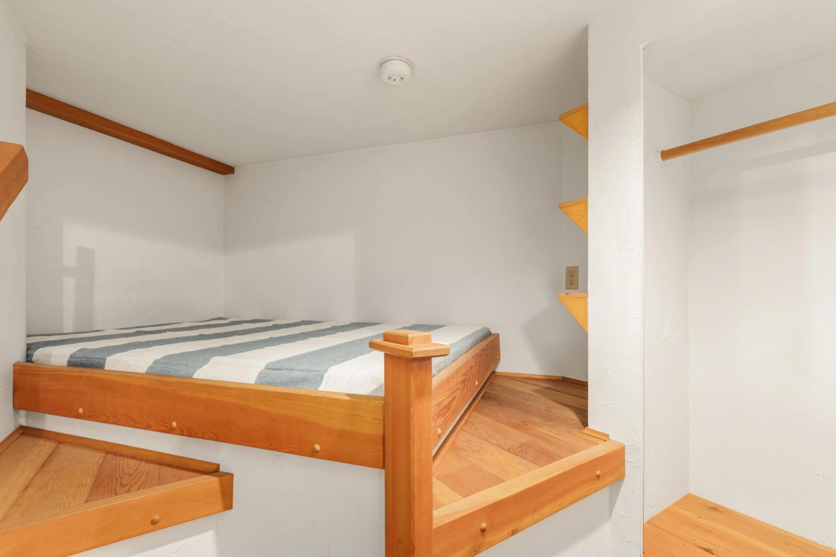 Garden / Landscaping Photo of 9249 Pinetree Lane, Whistler, BC