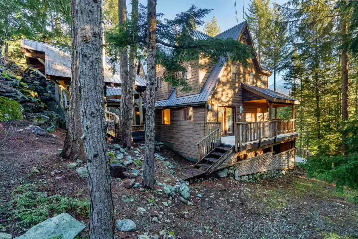 Living Room Photo of 9249 Pinetree Lane, Whistler, BC