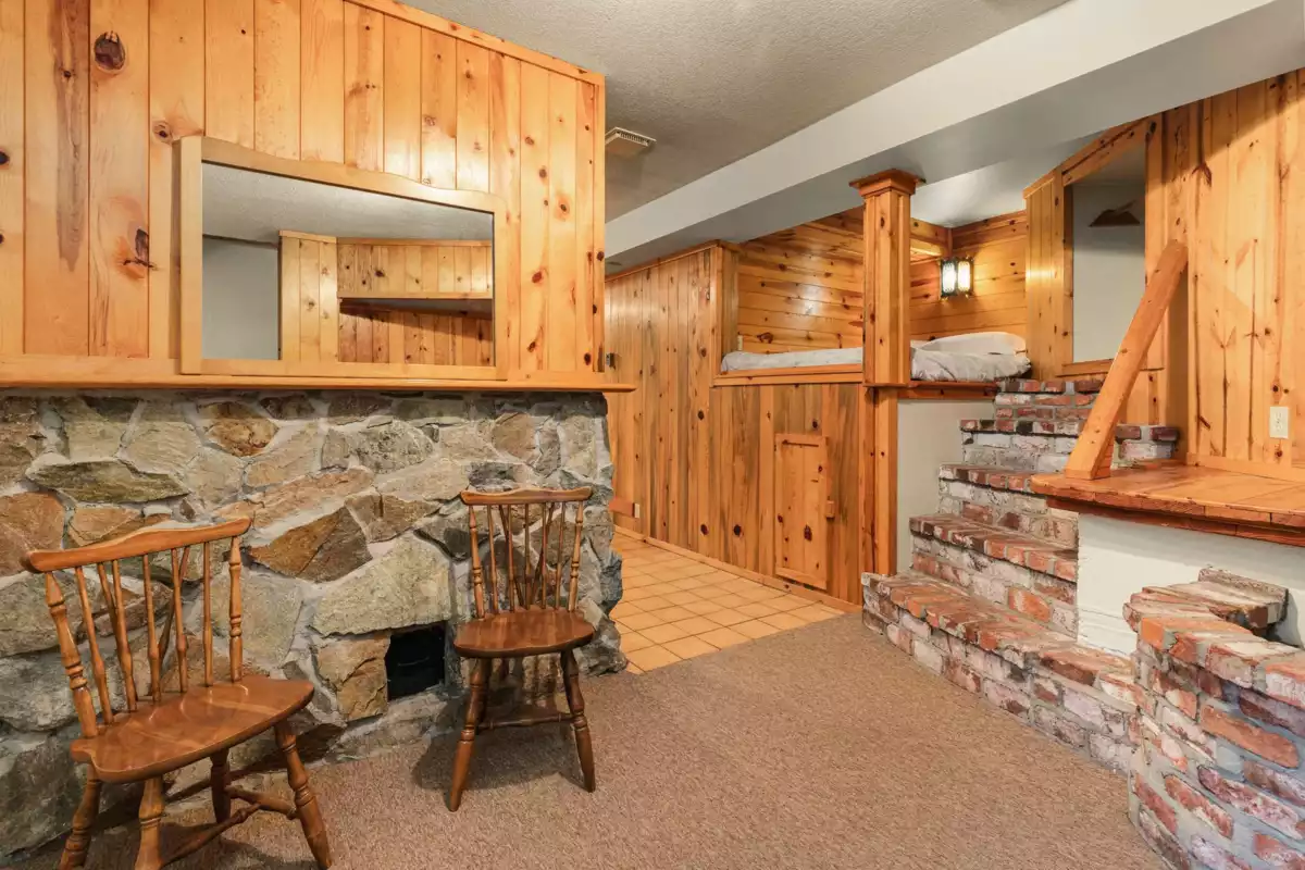 Swimming Pool Photo of 9249 Pinetree Lane, Whistler, BC