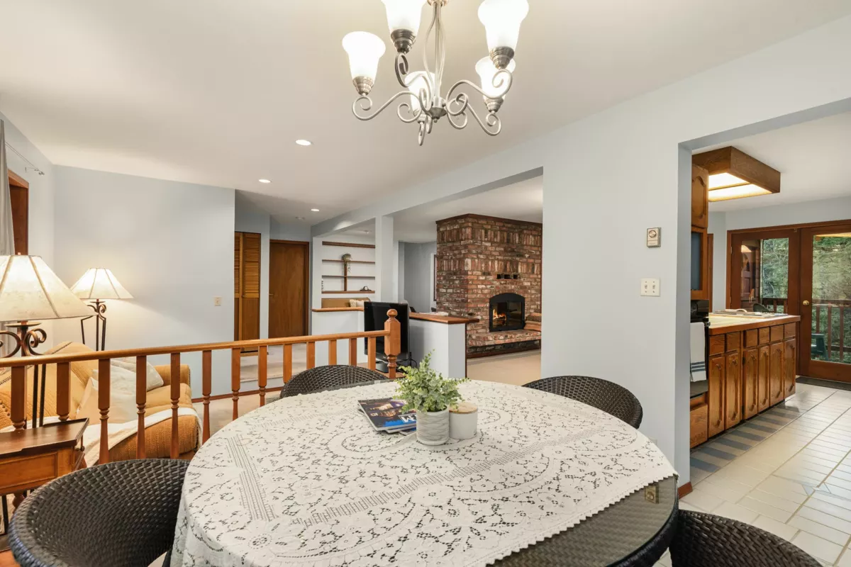 Walk-In Closet Photo of 9249 Pinetree Lane, Whistler, BC