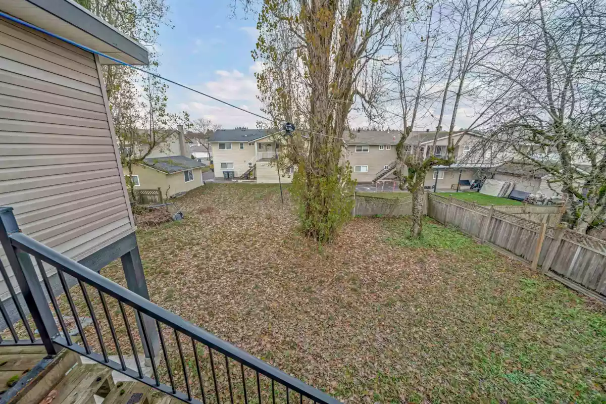 Garden / Landscaping Photo of 12101 84 Avenue, Surrey, BC