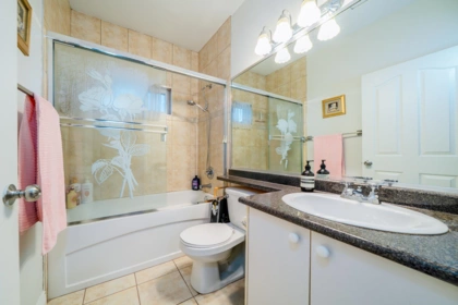 Entry Foyer Photo of 6368 189a Street, Surrey, BC