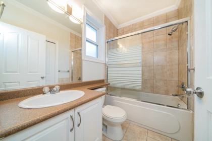 Hot Tub / Spa Photo of 6368 189a Street, Surrey, BC