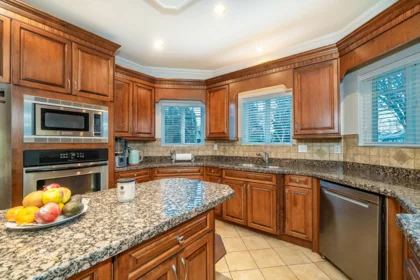 Office / Den Photo of 6368 189a Street, Surrey, BC
