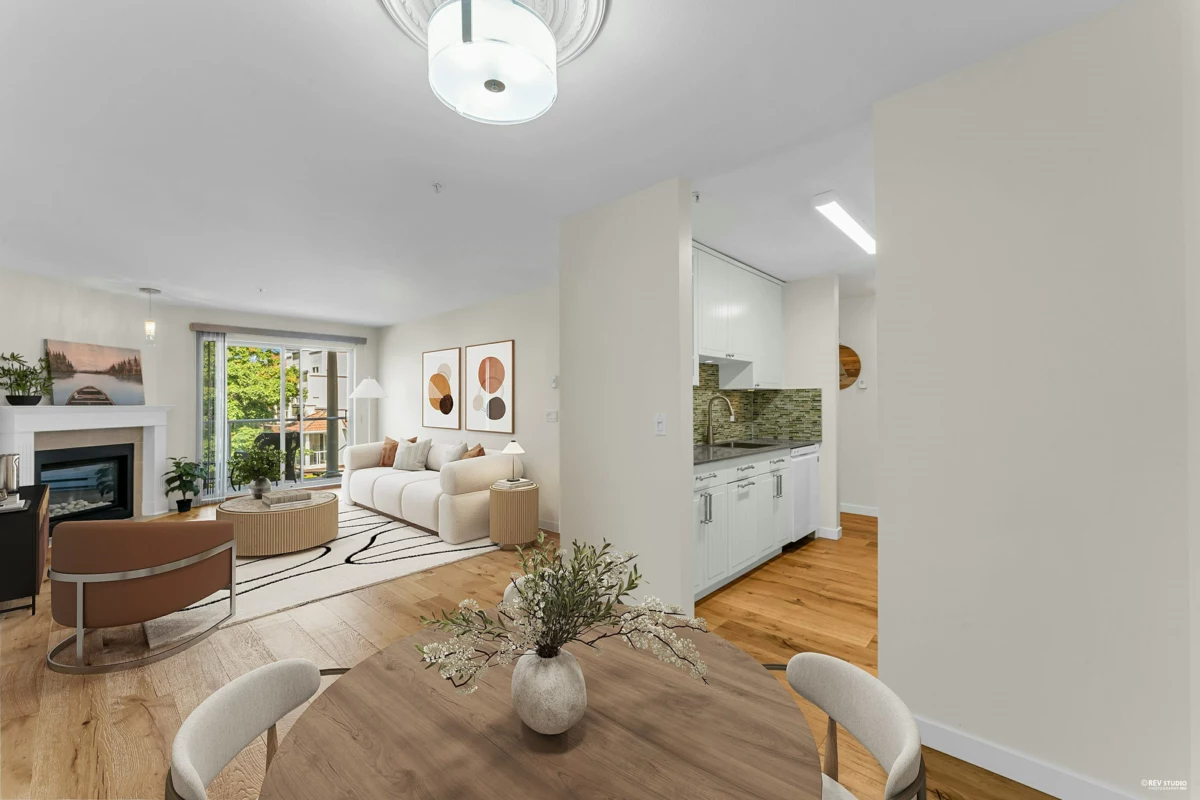 Kitchen Photo of 302 4758 53 Street, Delta, BC