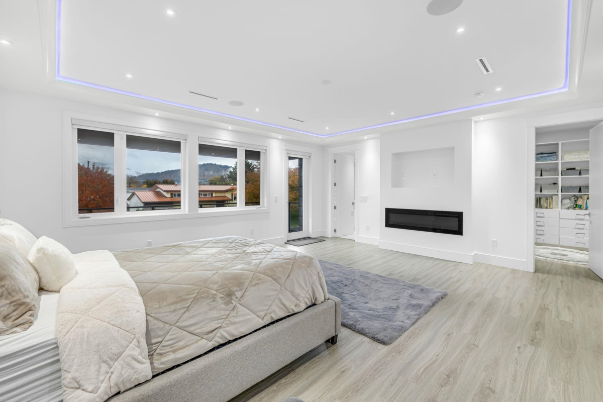 Backyard Photo of 6595 Dayton Drive, Chilliwack, BC