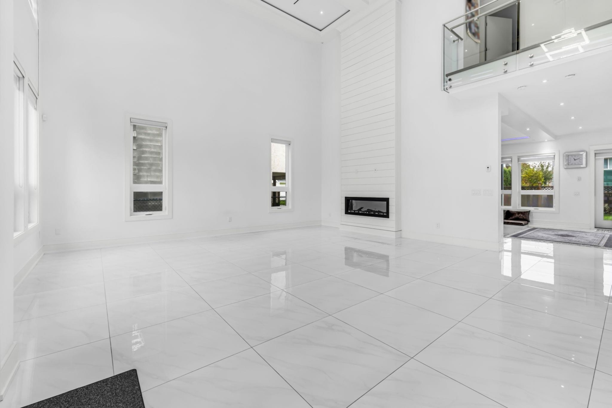 Family Room Photo of 6595 Dayton Drive, Chilliwack, BC