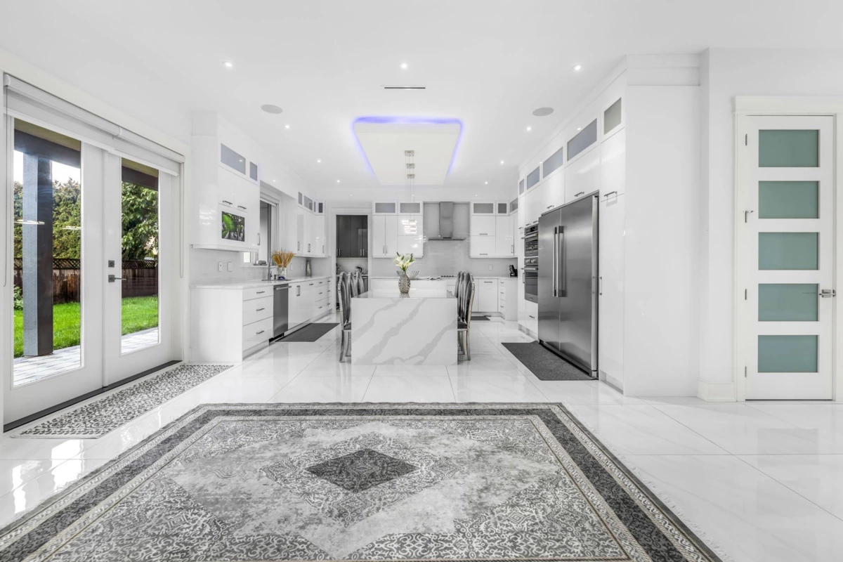 Primary Bathroom Photo of 6595 Dayton Drive, Chilliwack, BC