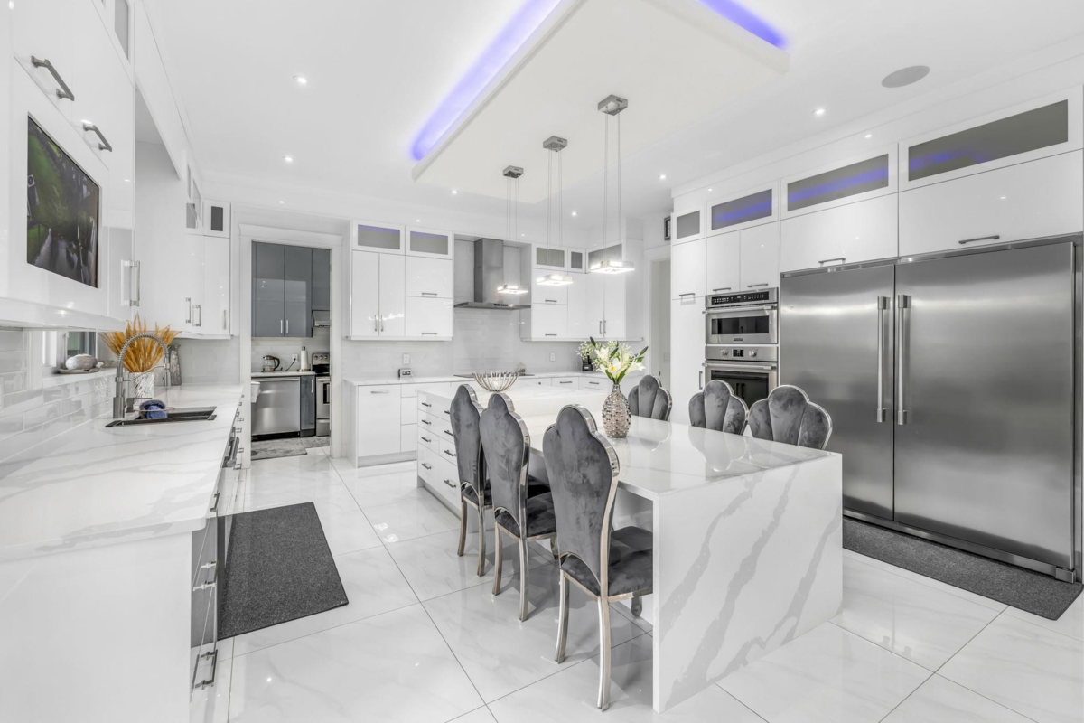 Walk-In Closet Photo of 6595 Dayton Drive, Chilliwack, BC