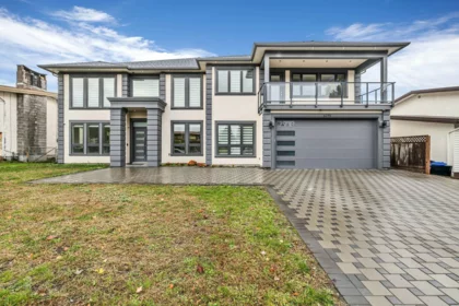 6595 Dayton Drive, Chilliwack, BC, Sardis South — 7 bed single family residence for sale