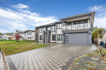 6595 Dayton Drive, Chilliwack, BC, Chilliwack — Single Family Residence for sale