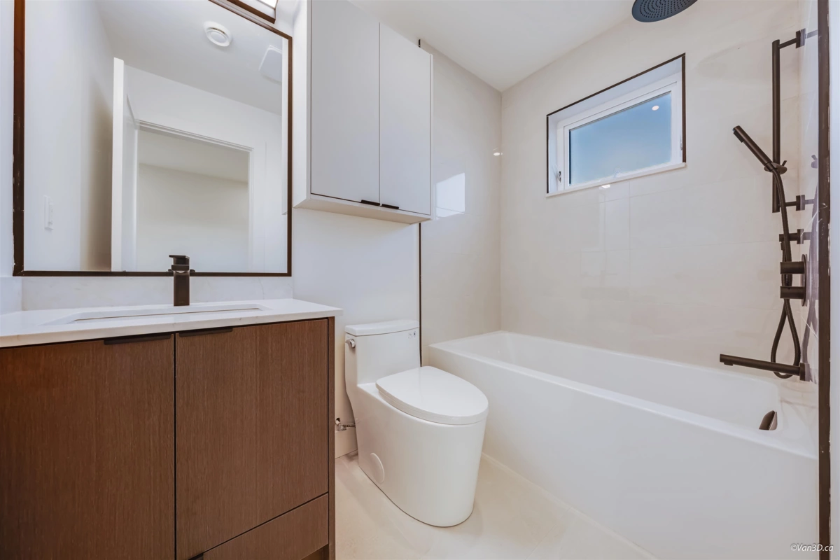 Mudroom Photo of 2 4211 Graveley Street, Burnaby, BC