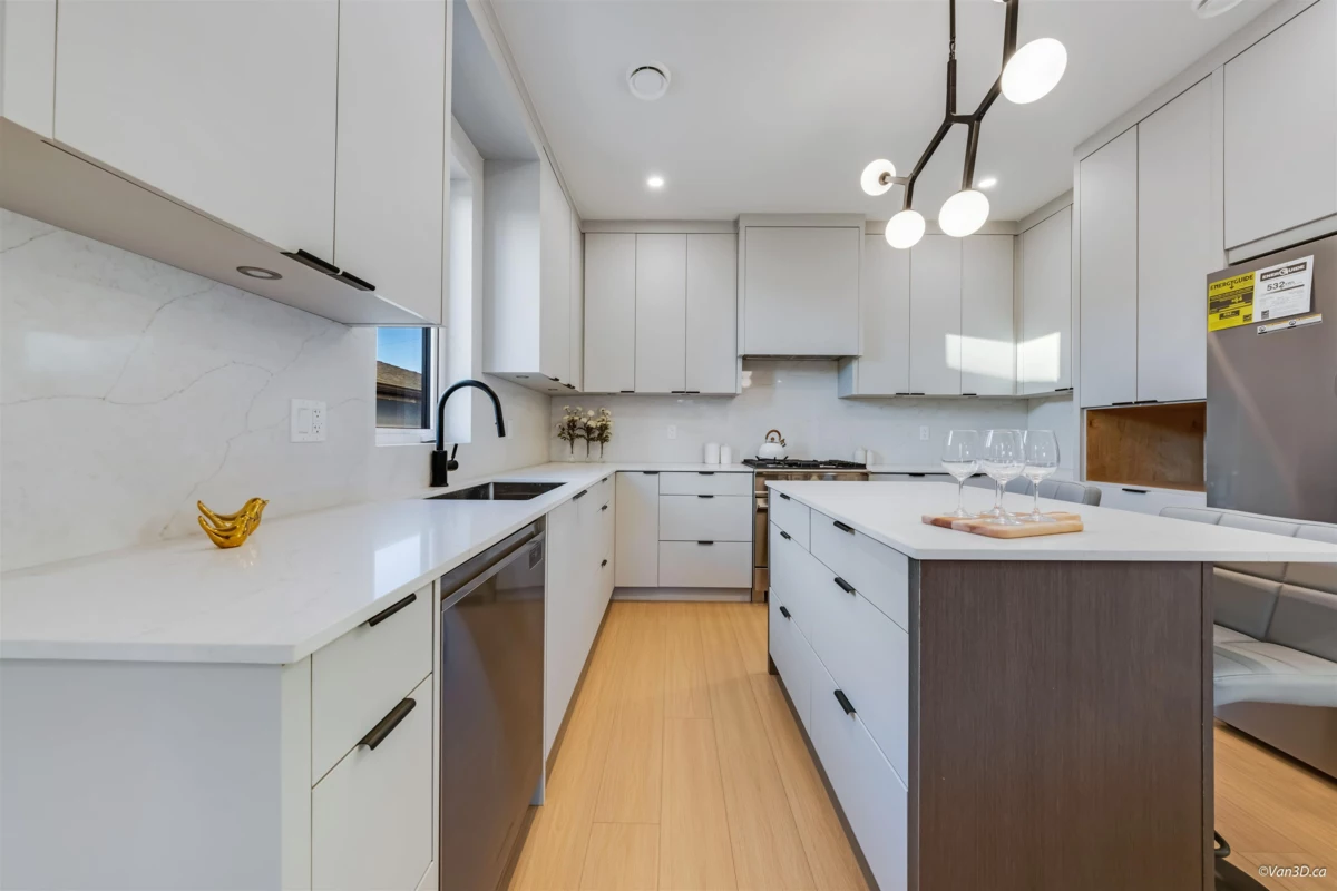 Primary Bedroom Photo of 2 4211 Graveley Street, Burnaby, BC