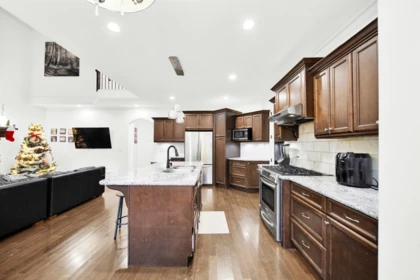 Breakfast Nook Photo of 9467 163 Street, Surrey, BC