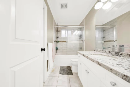 Garage Interior Photo of 9467 163 Street, Surrey, BC