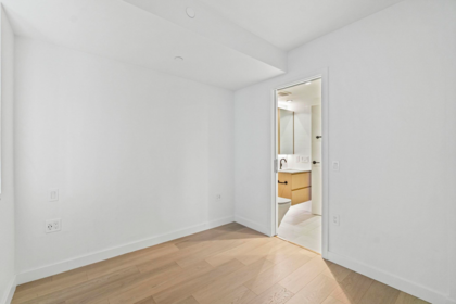 Guest Bathroom Photo of 505 1180 Broughton Street, Vancouver, BC
