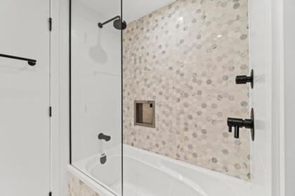 Mudroom Photo of 505 1180 Broughton Street, Vancouver, BC