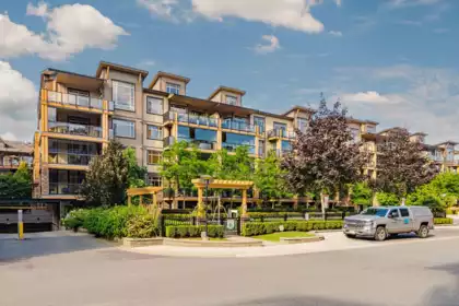 165 8258 207a Street, Langley, BC, Langley — Apartment/Condo for sale