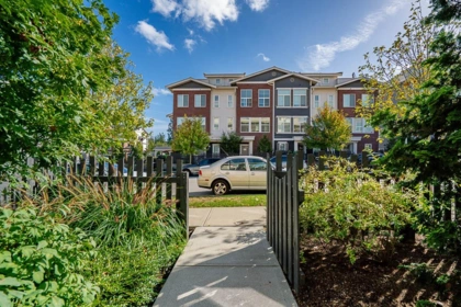 2 8371 202b Street, Langley, BC, Langley — Townhouse for sale