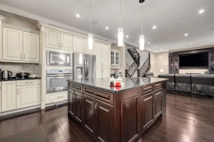 Breakfast Nook Photo of 14611 36b Avenue, Surrey, BC
