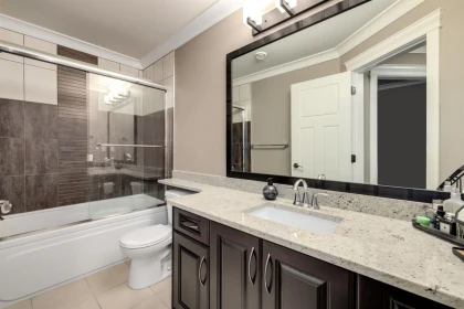 Hallway Photo of 14611 36b Avenue, Surrey, BC