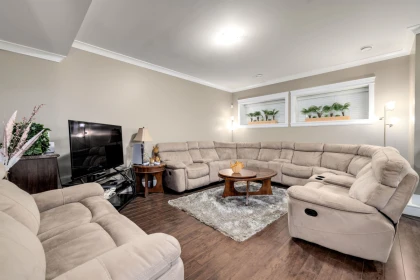 Laundry Room Photo of 14611 36b Avenue, Surrey, BC