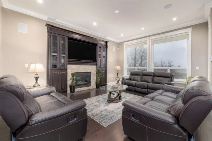 Living Room Photo of 14611 36b Avenue, Surrey, BC