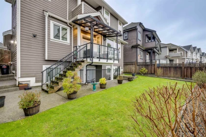 Swimming Pool Photo of 14611 36b Avenue, Surrey, BC