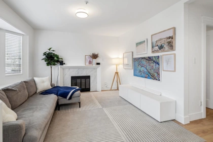 Basement Recreation Room Photo of 5921 Ontario Street, Vancouver, BC