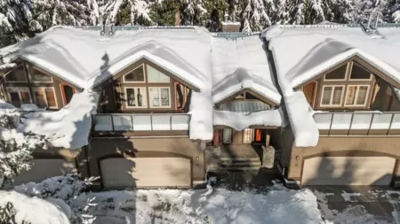 9 2200 Taylor Way, Whistler, BC, Whistler — Townhouse for sale