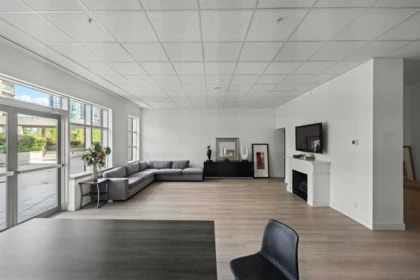 1705 1211 Melville Street, Vancouver, BC