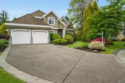 15828 Somerset Place, Surrey, BC, Surrey — Single Family Residence for sale
