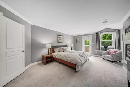 Laundry Room Photo of 15828 Somerset Place, Surrey, BC